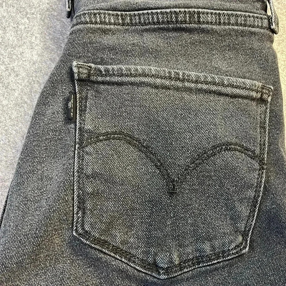 Levi's High Rise Skinny 721, Washed  Black - Picture 5 of 11